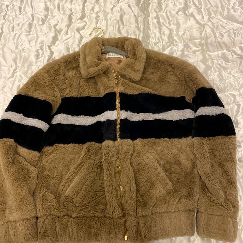 Never worn , smoke free home , super cute furry jacket